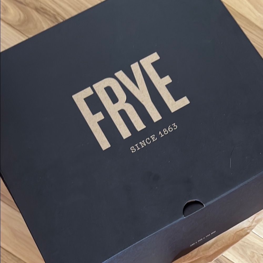 Frye Sadie Softy Mid Boots - Picture 4 of 5